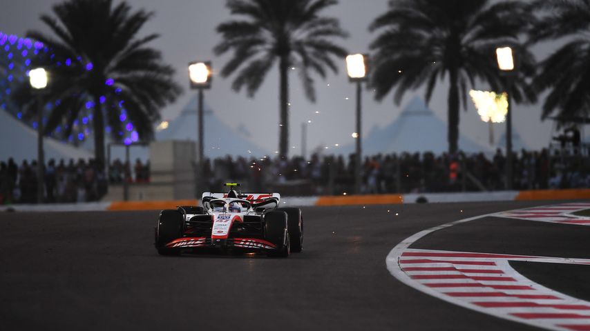 Mick Schumacher im Auto von Haas, November 2022