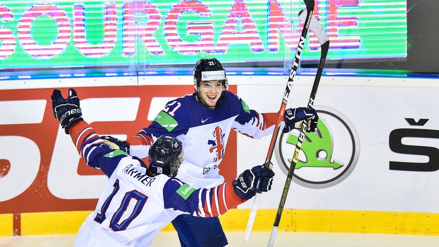 Mike Hammond, Eishockeyspieler