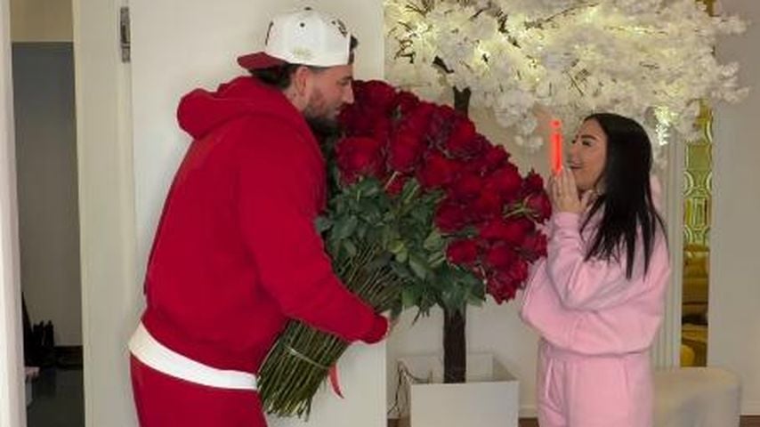 Mike Heiter überrascht Leyla mit 224 Rosen am Valentinstag