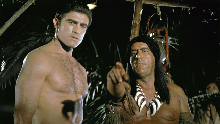 Mike Henry (links) in einem "Tarzan"-Film