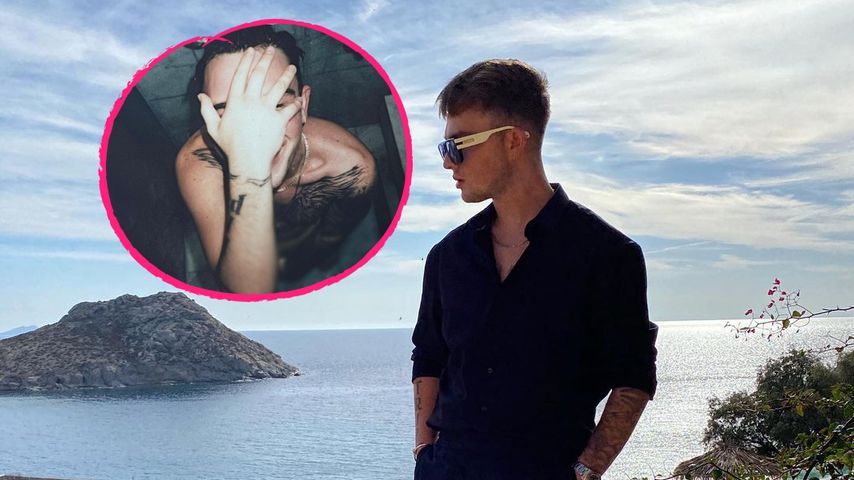 Sexy Anblick: Mike Singer posiert nackt unter der Dusche