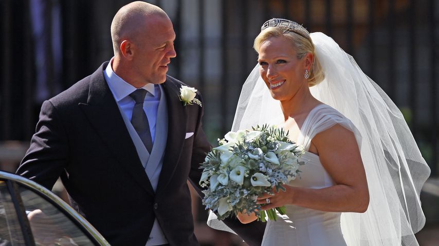 Mike und Zara Tindall auf ihrer Hochzeit in Edinburgh, Schottland