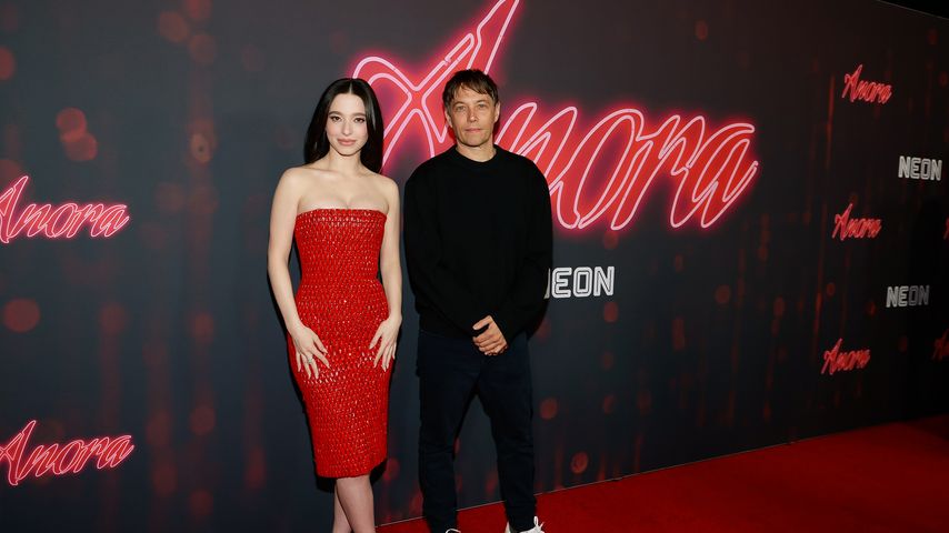Mikey Madison und Sean Baker bei der "Anora"-Premiere im Oktober 2024