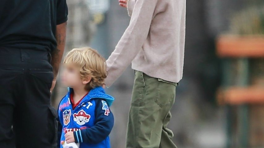Mila Kunis und ihr Sohn Dimitri in Beverly Hills