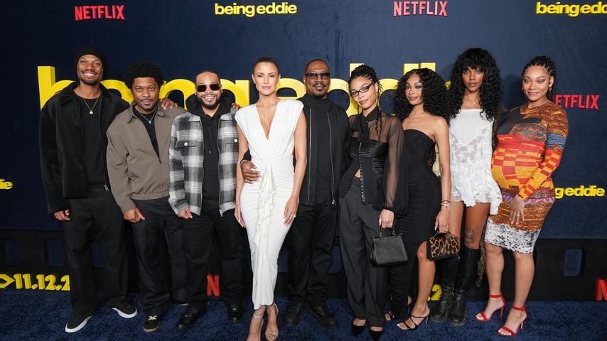 Eddie Murphy mit seiner Frau und sieben seiner Kinder, 2025