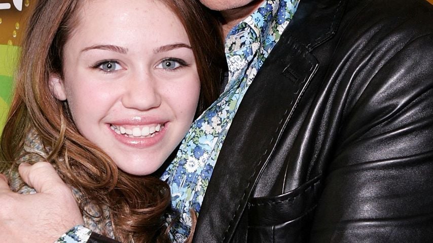 Bizarre Drohung! Miley Cyrus attackiert ihren Dad