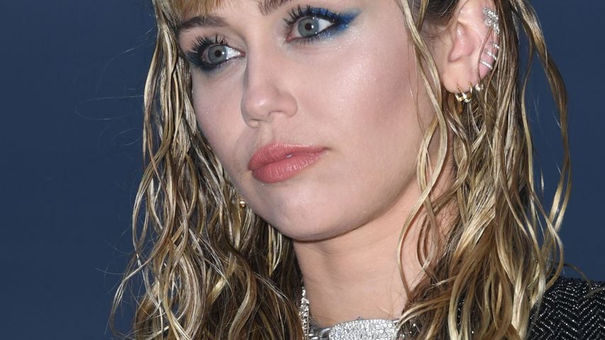 Miley Cyrus auf der Saint-Laurent-Runway-Show in Malibu im Juni 2019