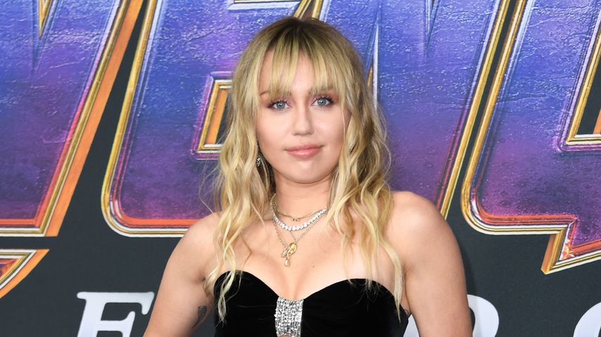 Geheime Dates: Mileys Mama Tish fährt sie zu Kaitlynn!