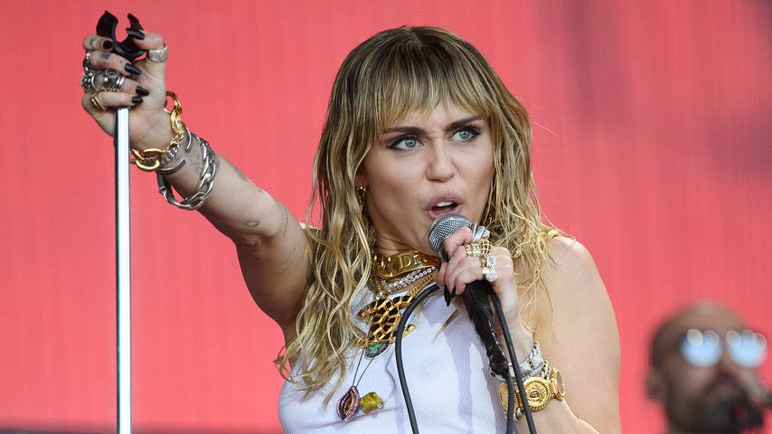 Miley Cyrus, Sängerin