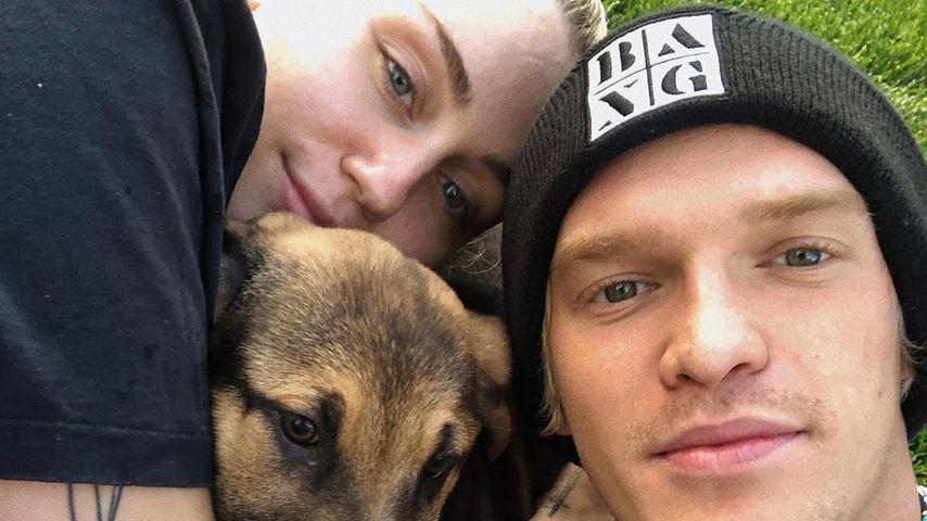 Miley Cyrus und ihr Freund Cody Simpson