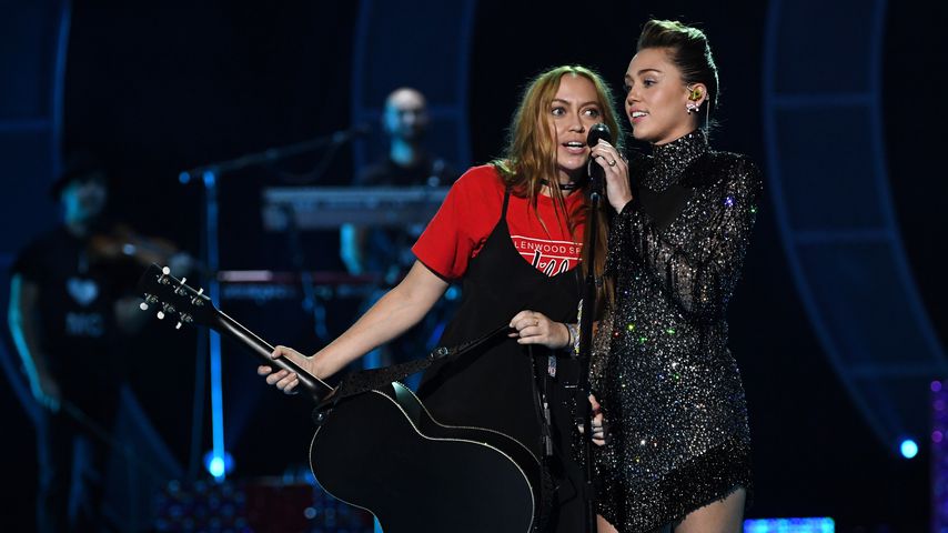 Miley Cyrus und ihre Schwester Brandi