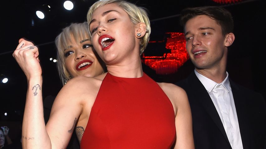 Im Studio: Verarbeitet Miley hier ihren Liebeskummer?