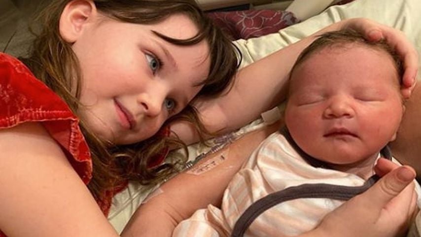 Milla Jovovichs Töchter Dashiel und Osian