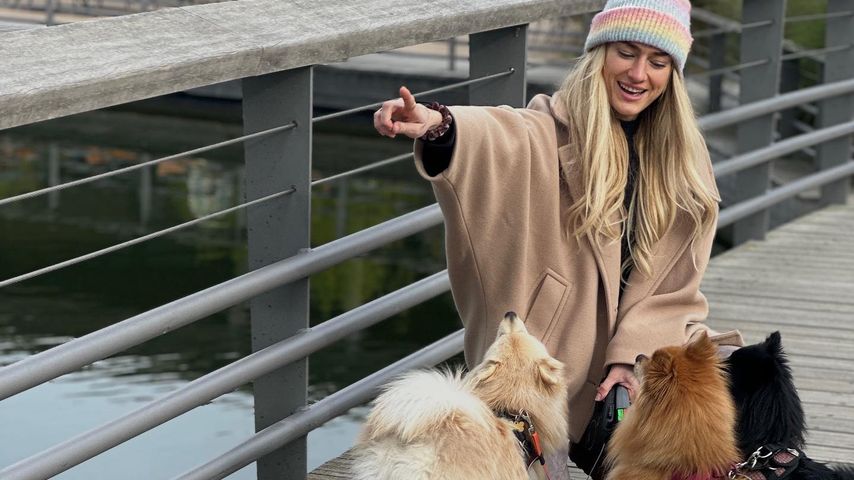 Mimi Gwozdz mit ihren Hunden