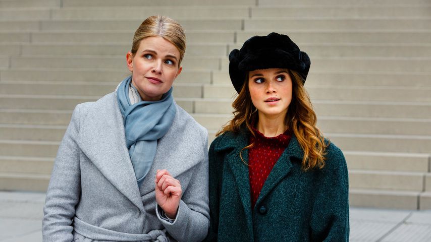 Mira Bartuschek und Bianca Nawrath in "Falk"