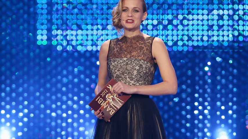 Mirjam Weichselbraun bei der Bambi-Verleihung 2012