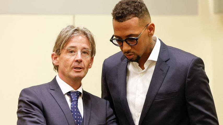 Jérôme Boateng mit seinem Anwalt vor Gericht in München