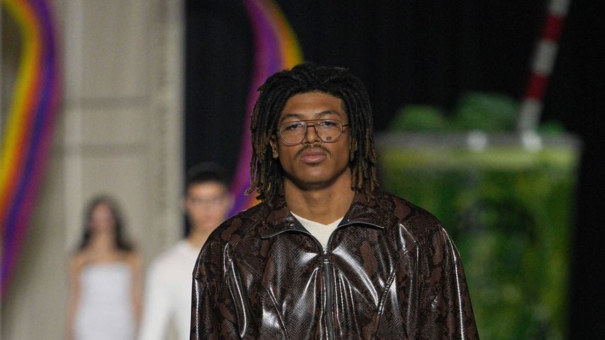 So cool läuft Heidi Klums Sohn Henry über Mailänder Laufsteg