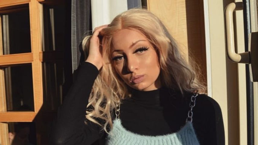 Model Julez im März 2020
