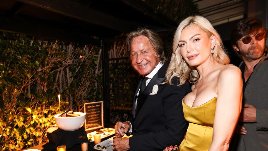Mohamed Hadid und Keni Silva bei einem Ball in Los Angeles, 2023