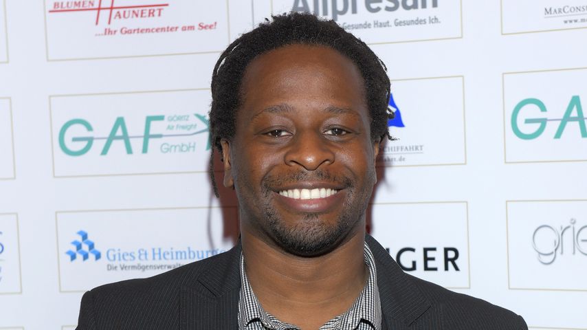 Mola Adebisi, Moderator