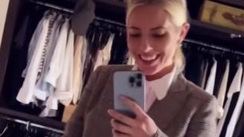 Mollie King, Sängerin
