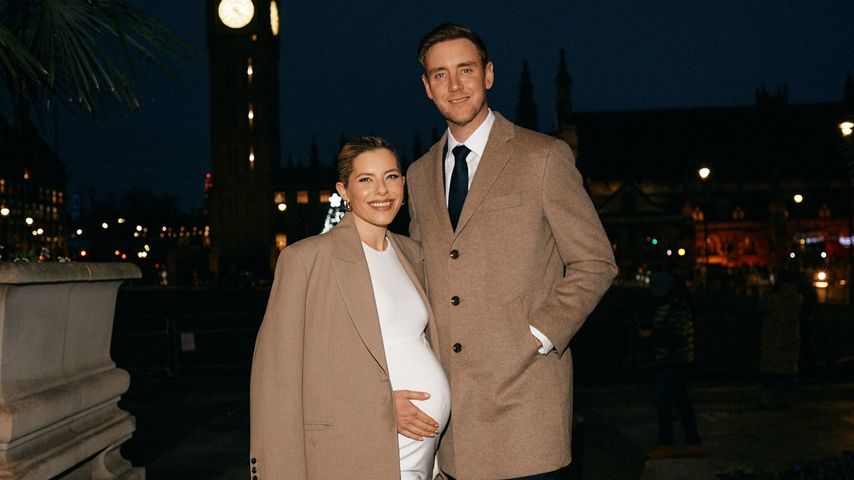 Mollie King und Stuart Broad, Dezember 2024