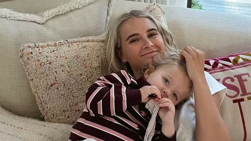 Molly-Mae Hague mit ihrer Tochter