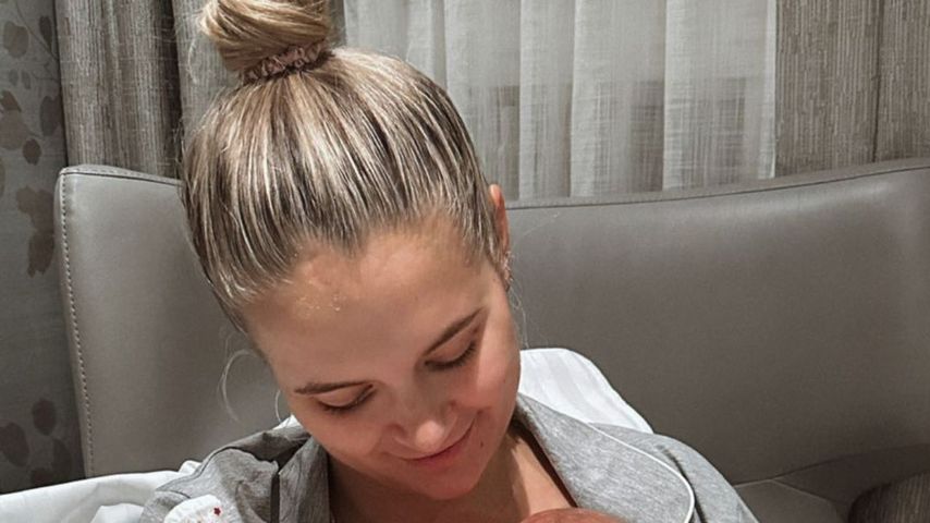 Molly-Mae Hague mit ihrer Tochter