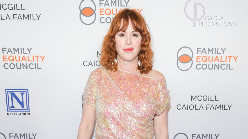 Molly Ringwald bekommt Zwillinge!