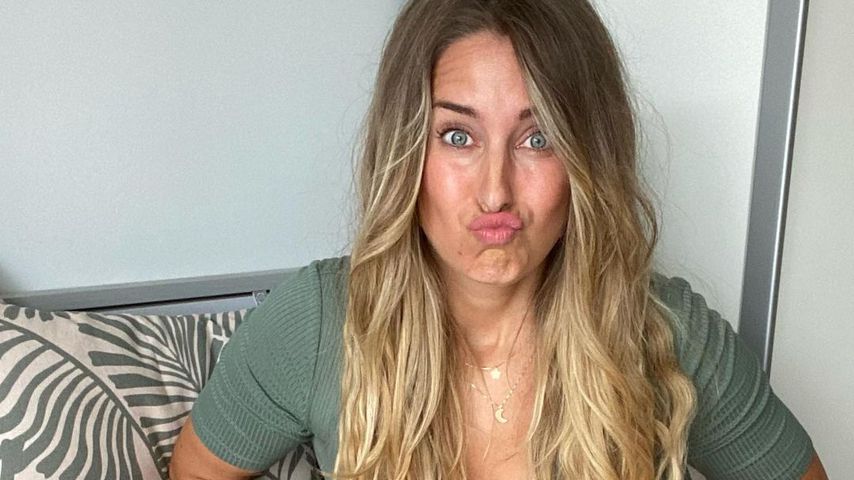 Ex-Bachelor-Girl Mona Stöckli steht zu ihren Speckrollen!