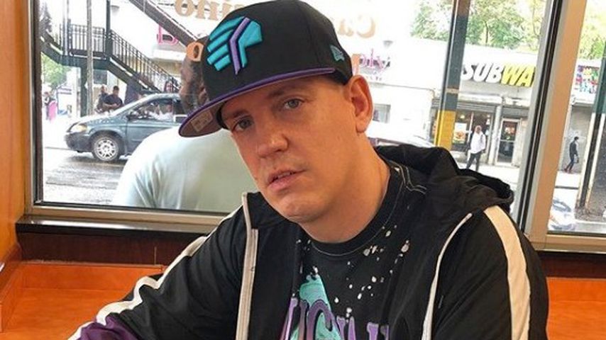 Oh Schreck! Money Boy hat jetzt ein Face-Tattoo!