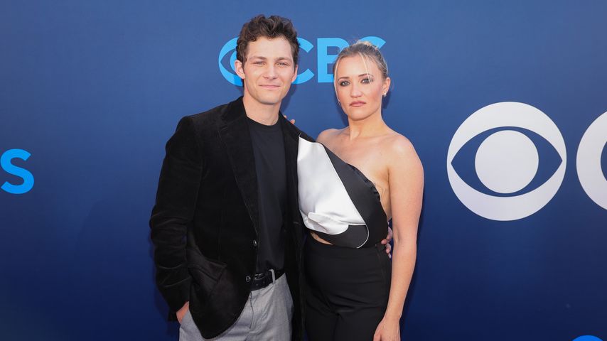 Montana Jordan und Emily Osment 2025