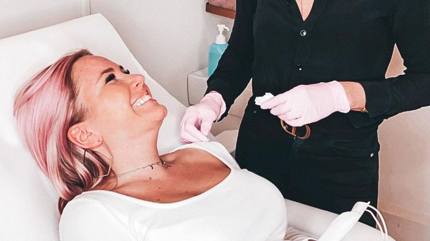 Influencerin Mrs.Marlisa und ihre Ärztin Frau Dr. Buschmann