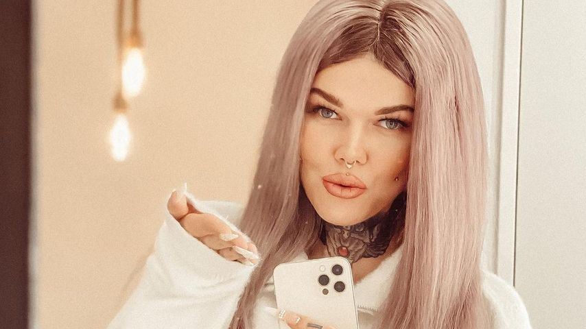 "Pipi in den Augen": Ex-BTN-Nina so happy mit neuen Brüsten