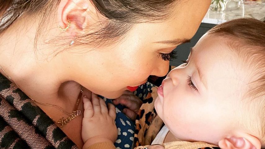 Myleene Klass und ihr Sohn Apollo im August 2020