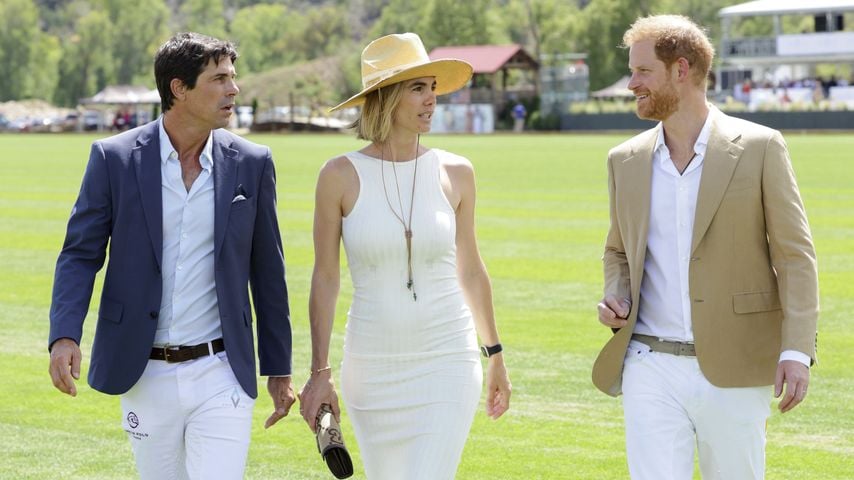 Nacho Figueras mit seiner Frau Delfina Blaquier und Prinz Harry, August 2022