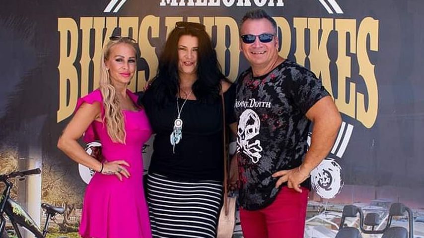 Nadescha Leitze, Iris und Peter Klein im August 2019 auf Mallorca