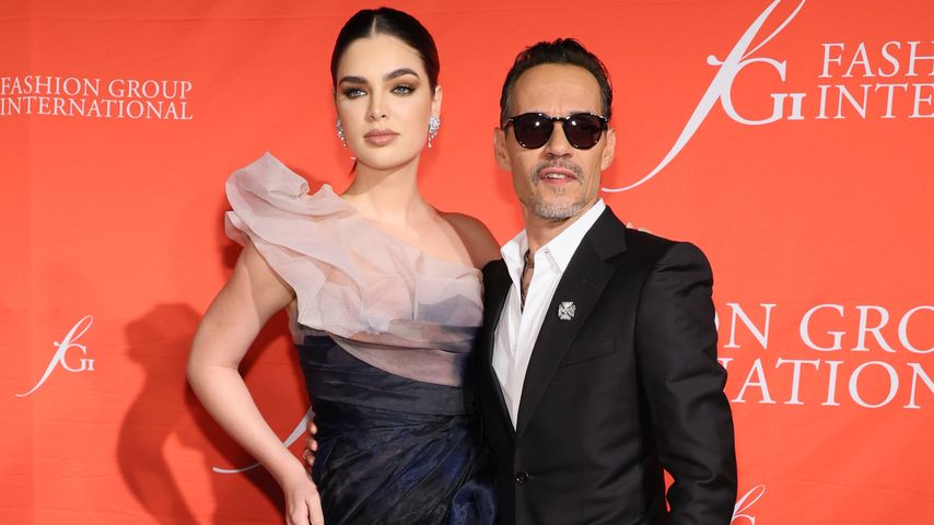 Nadia und Marc Anthony feiern erstes Weihnachten mit Sohn!