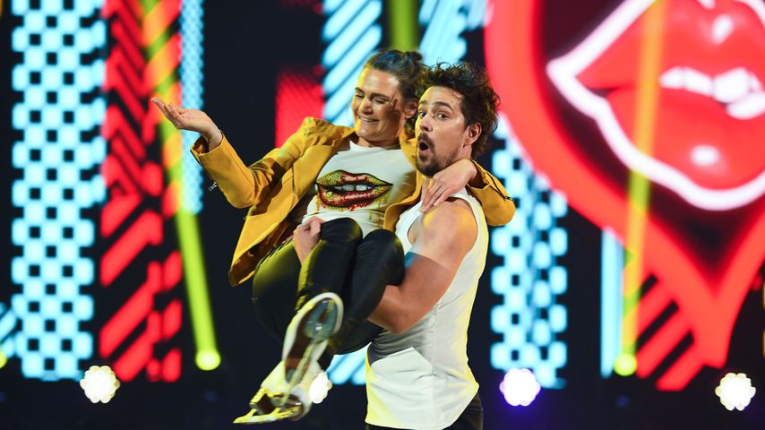 Nadine Angerer und David Vincour bei "Dancing on Ice"