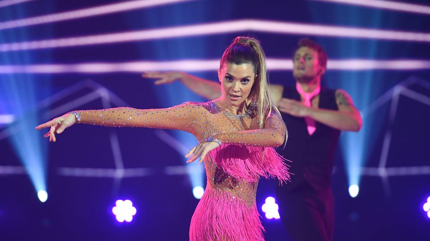 Nadine Klein bei "Dancing on Ice" 2019