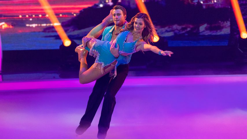 Nadine Klein und Niko Ulanovsky bei "Dancing on Ice"
