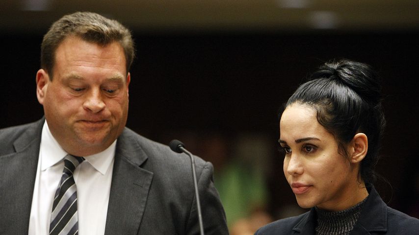Nadya Suleman und ihr Anwalt vor Gericht in Los Angeles