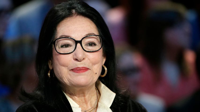 Nana Mouskouri ist 90 geworden: So fit ist die Sängerin