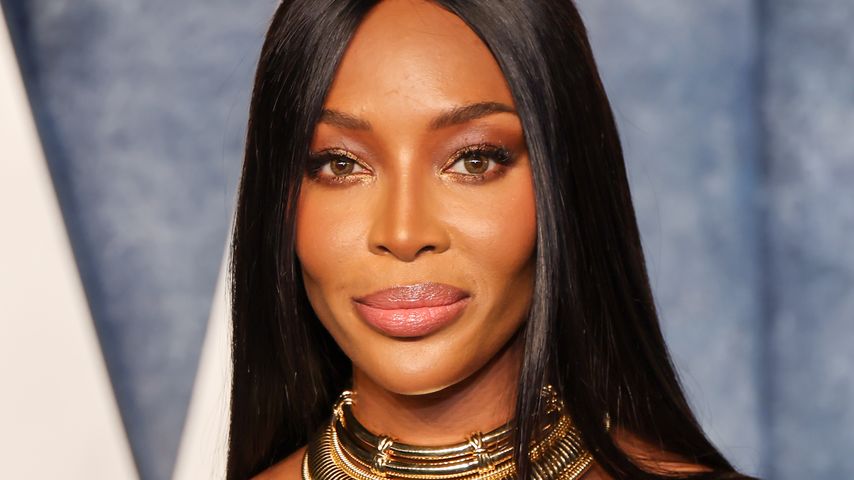 Liebe bestätigt? Ihm kommt Naomi Campbell auf Ibiza ganz nah