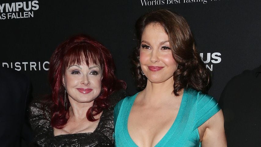 Naomi Judd und ihre Tochter Ashley im März 2013