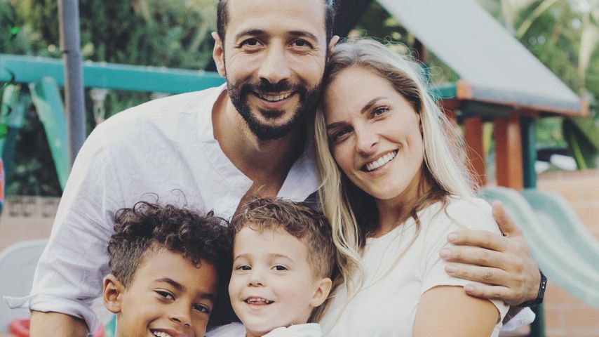 Nasri Atweh und Sandy Mölling mit Noah und Jayden, September 2020