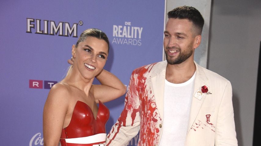 Nasrin Rapp und Josh Stodel bei den Reality Awards 2024 in den MMC Studios in Köln