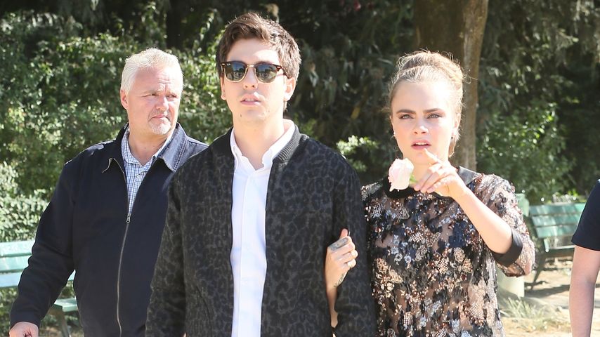 Wer ist Cara Delevingne? Co-Star Nat Wolff total ahnunglsos