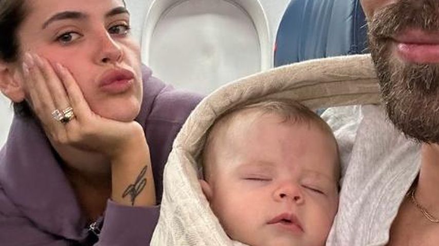 Natalie Joy und Nick Viall mit ihrem Baby